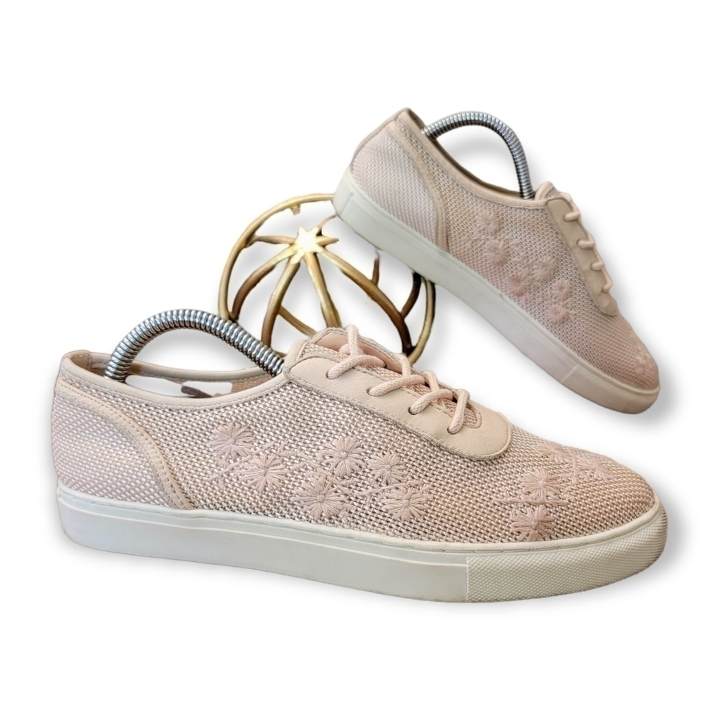 Antonio Melani Germina Sneakers Blush pink floral embroidered Shoes Size 6.5